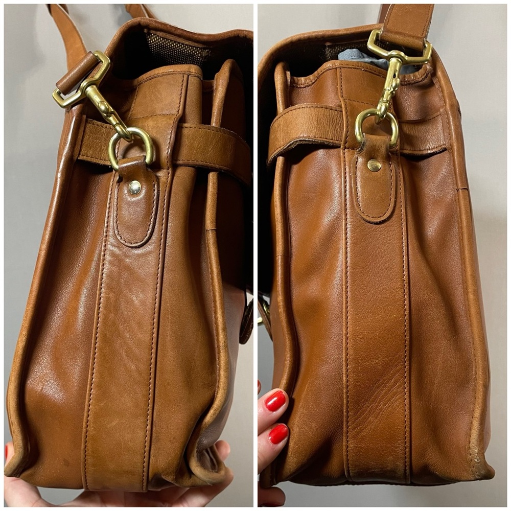 VINTAGE 90s Coach Turnlock Briefcase A8S-0546, British Tan, Brass Hardware - Picture 9 of 16